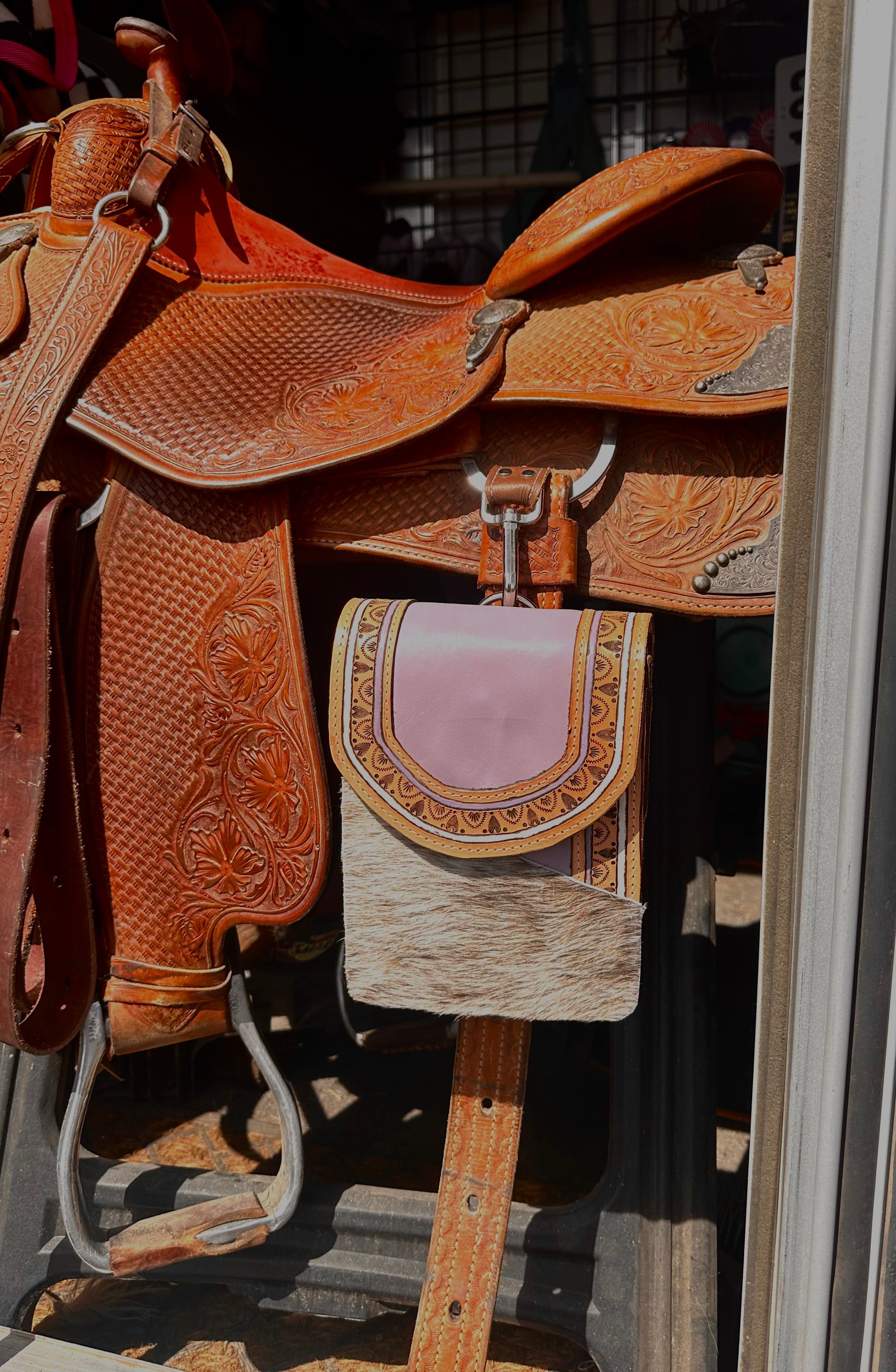Spring Cowhide Back Cinch Bag